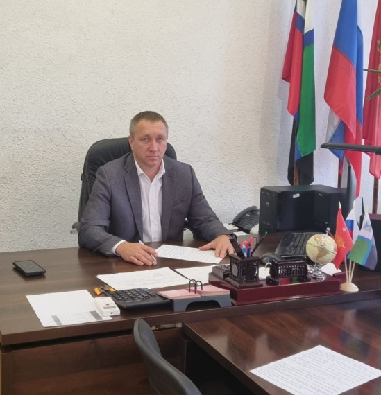 На должность первого заместителя главы администрации городского поселения "Поселок Борисовка" назначен Алексей Абрамович.